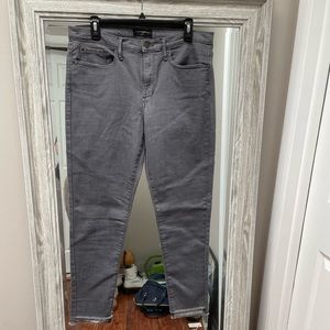 GAP NWT skinny grey jeans size 12/31